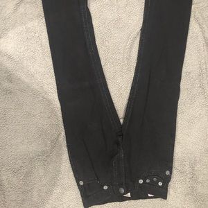 Men’s used true religion jeans 34x32